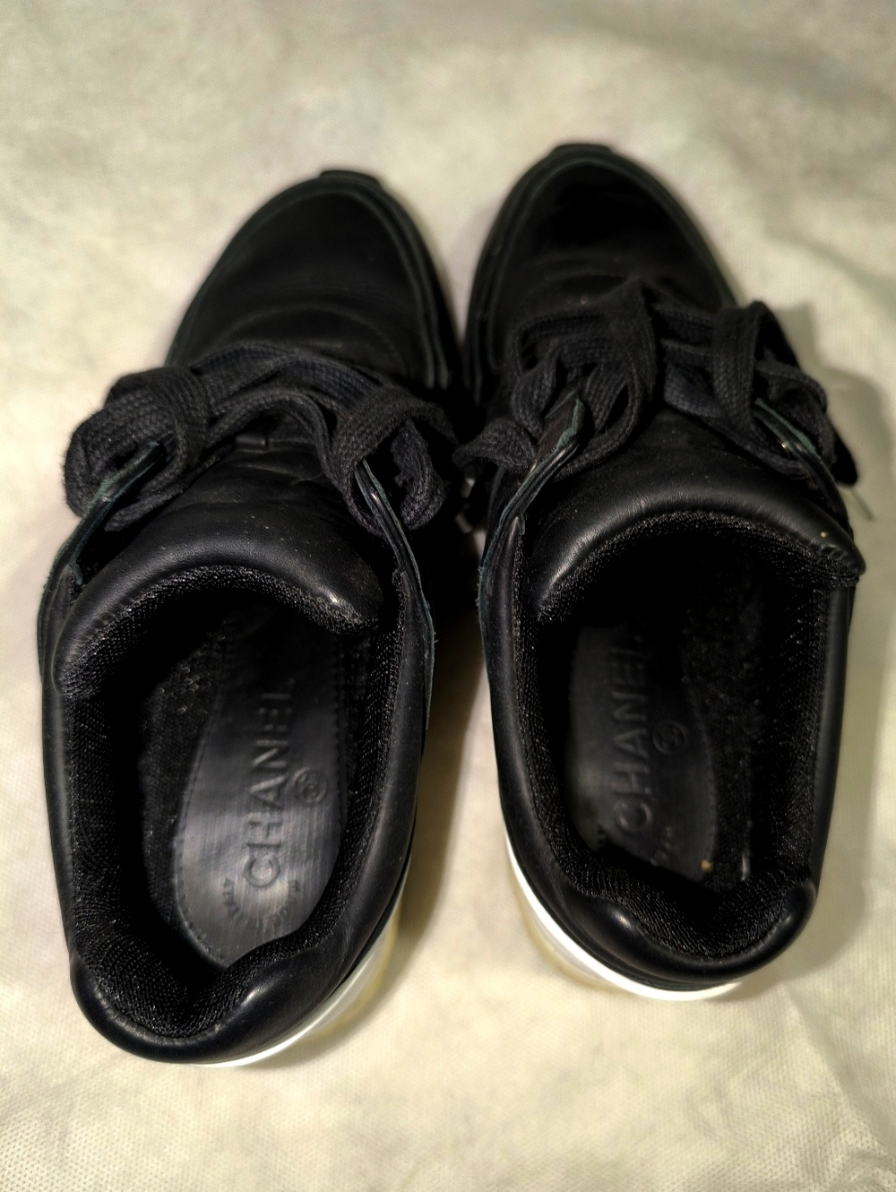 Chanel  Interlocking CC Logo Black White Leather Athletic Sneakers 38 - Picture 7 of 10